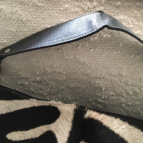 Animal Print Tote Black & White Bag/Purse - Picture 6 of 15